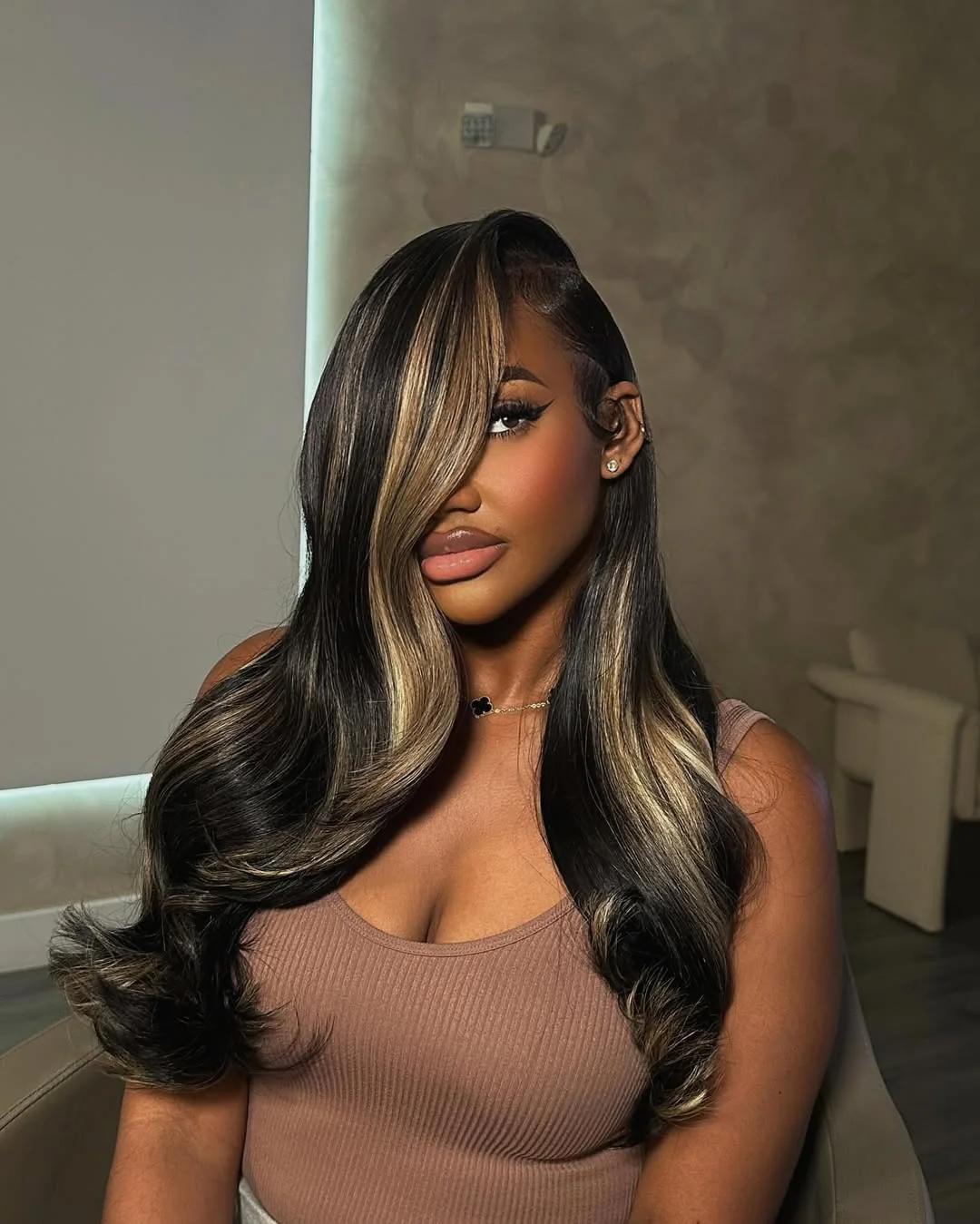 High-quality product image - Raw Vietnamese Straight